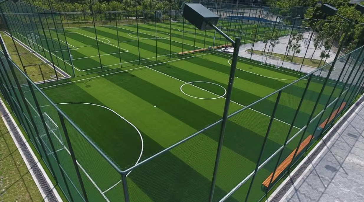 Спортивная площадка